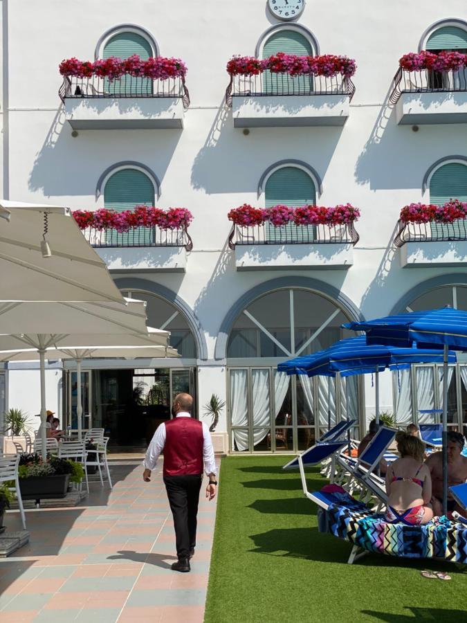 Hotel Marina Lido di Jesolo Exterior photo