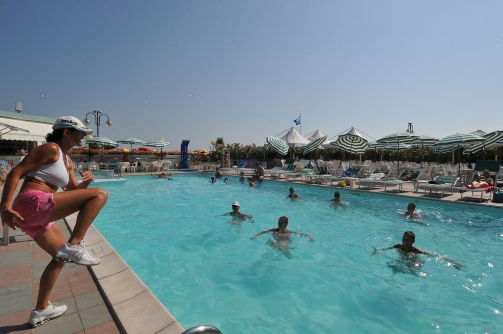 Hotel Marina Lido di Jesolo Exterior photo